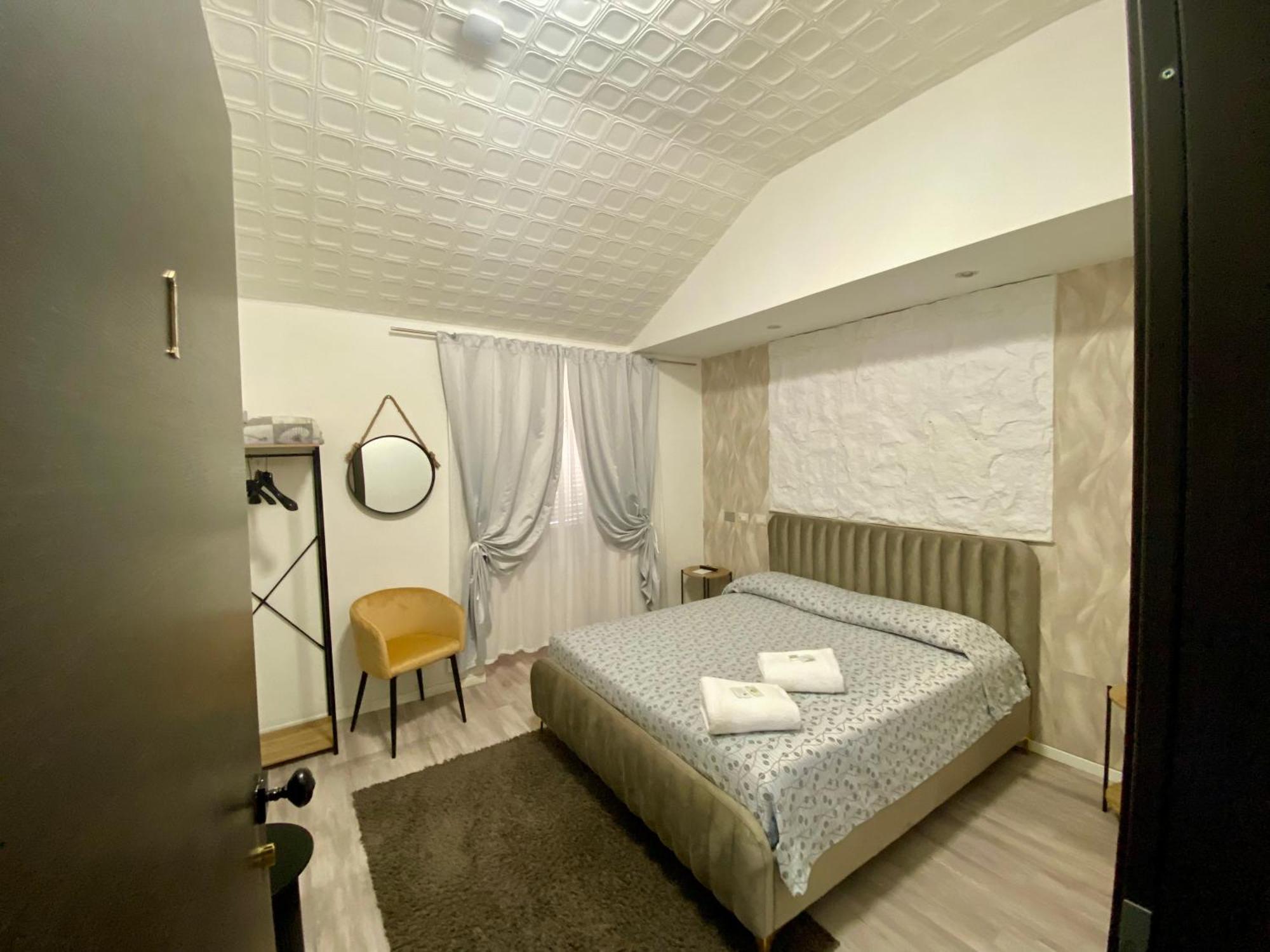 Guest House Minas Milano Exteriör bild